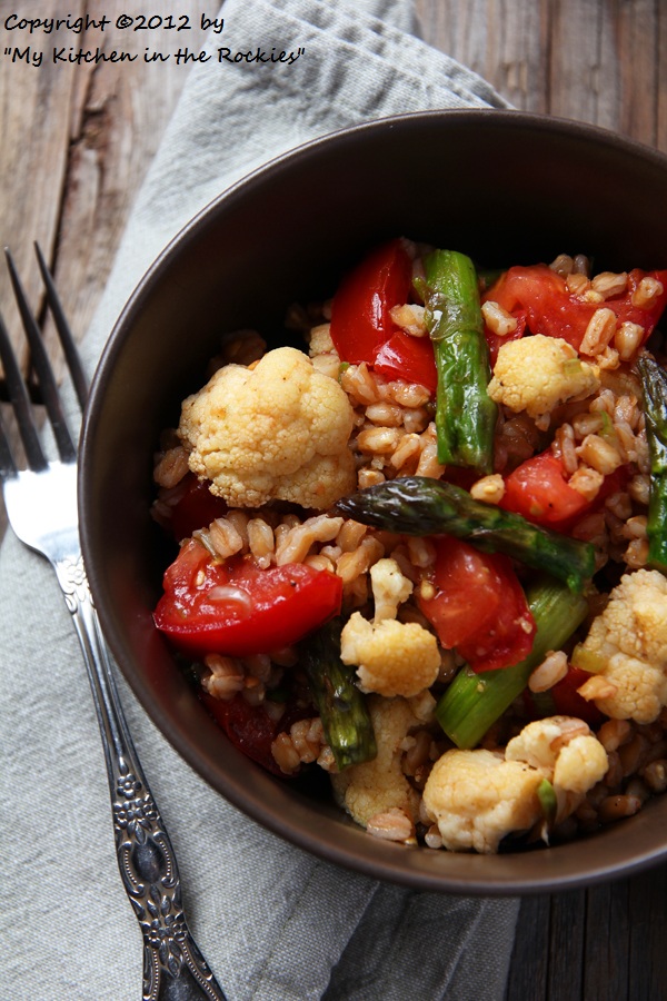 Farro salad with roasted veggies