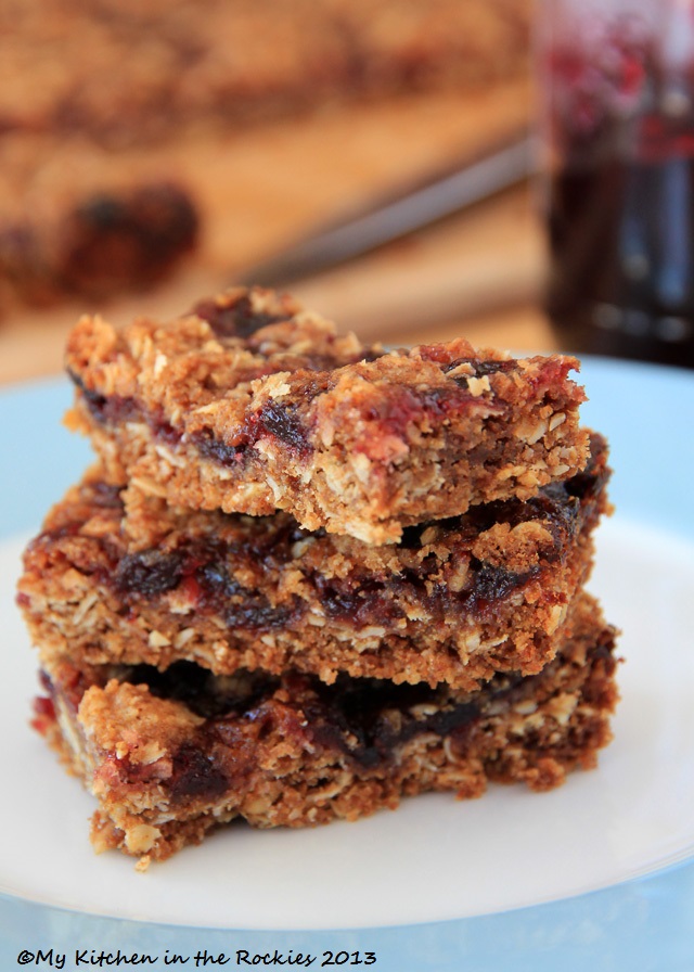 Huckleberry Streusel Bars